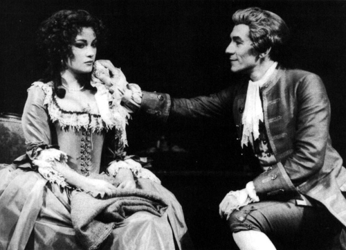Jane_Seymour_and_Ian_McKellen_in_Amadeus,_1980_or_1981 2